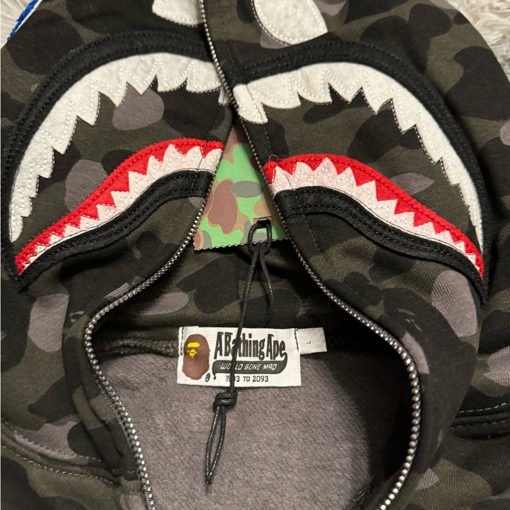BAPE Color Camo Shark Gray Full Zip Hoodie Mens Size Large - Picture 3 of 6